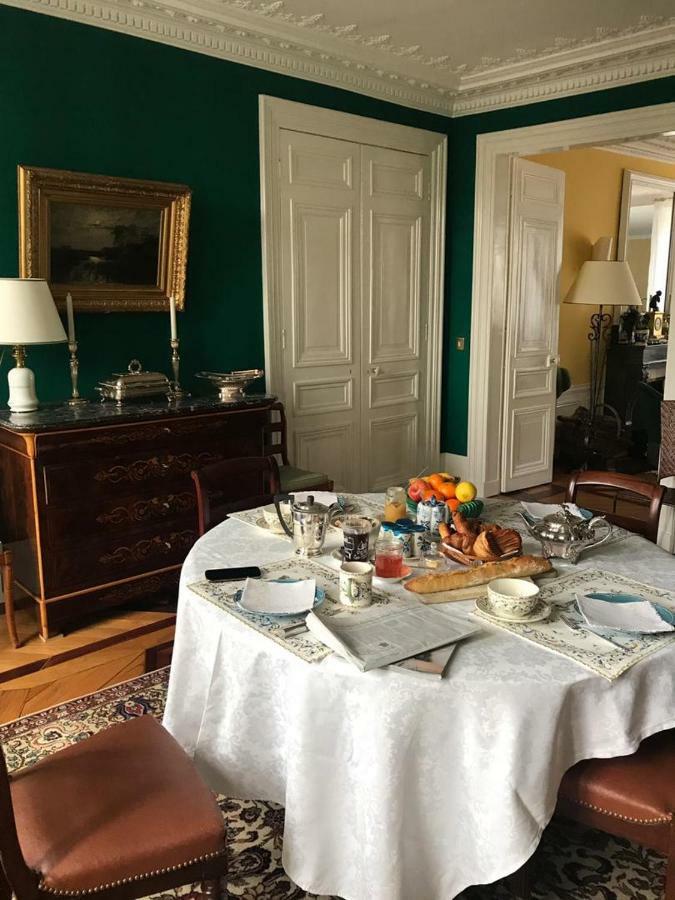 Le 48 Paris Bed & Breakfast Dış mekan fotoğraf